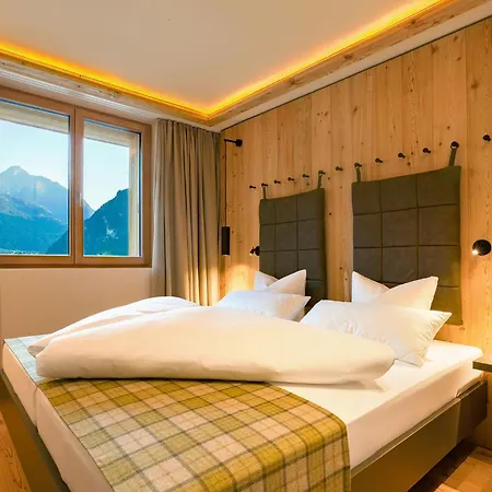 Alpin شقة *